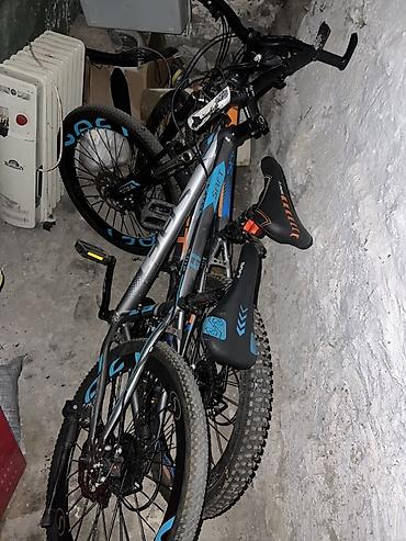 Dağ velosipedi – 26" təkərli, ön amortizatorlu, disk əyləcli -