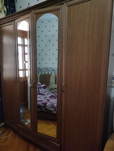 col qapi modelleri: Распашной, 4 двери Прямой шкаф, Шифоньер