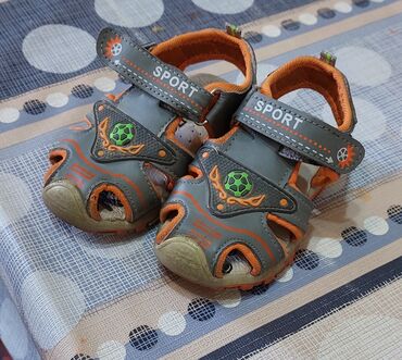 польские сандали: Детские сандали 21 размер. В хорошем состоянии. Очень удобно на