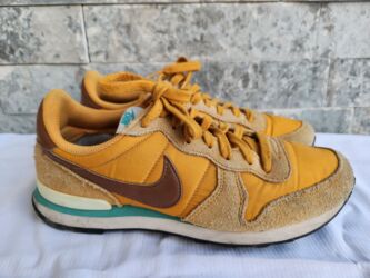 Ostalo: Patike Nike 40,5vel,nemaju oštećenja — 3