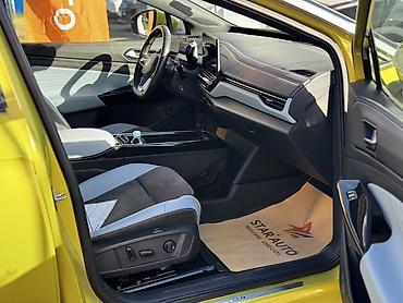 подлокотник для матиз: Volkswagen ID.4: 2022 г., Автомат, Электромобиль, Кроссовер — 5