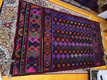 tiktok hesap satisi: Kilim xalça işlenmiyibtezedi,qedimidi,uzunu 3 metr,eni 1.70 — 3