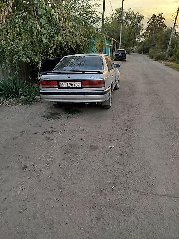 bud e9: Mazda 626: 1988 г., 2.2 л, Механика, Бензин, Седан — 4