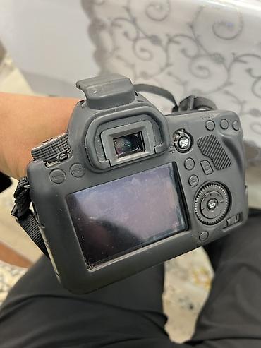 iphone 12 max: Фотоаппарат Canon EOS 6D с полнокадровой матрицей и объективом Canon — 3