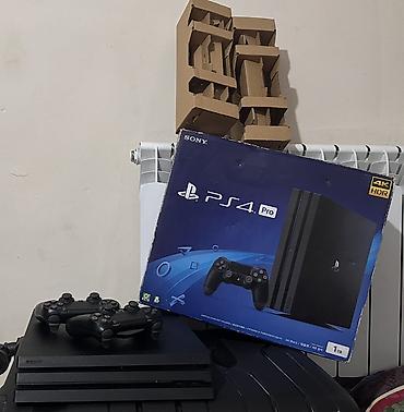 google pixel 5 pro: PlayStation 4 Pro 1 ТБ (CUH-7216), комплект с коробкой - Консоль PS4 — 1