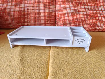 monitori akcija: Prelep beli stalak za monitor nov. 50 cm dugačak 20 cm visok 10 at lalafo.rs monitori akcija: Prelep beli stalak za monitor nov. 50 cm dugačak 20 cm visok 10