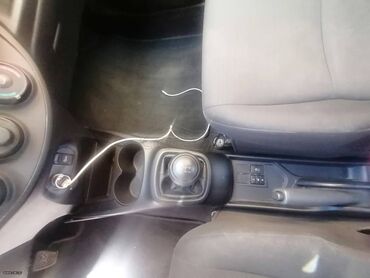 Toyota: Toyota Yaris: 1 l. | 2015 έ. Χάτσμπακ — 5
