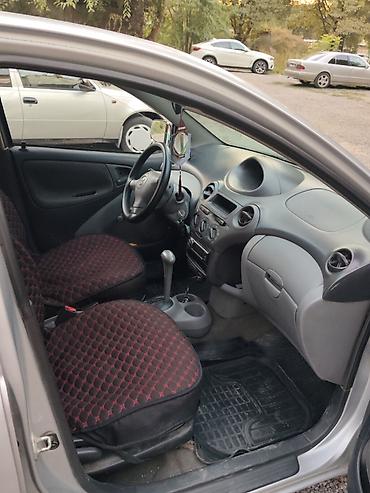 a4 b7: Toyota Echo: 2002 г., Автомат, Бензин, Седан — 4