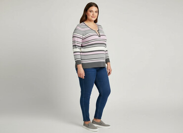 Jumpers: Femme Collection, Women`s sweater, size 4XL