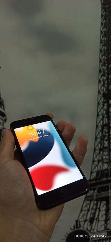 iphone 8 qara: IPhone 7, 32 ГБ, Черный, Отпечаток пальца