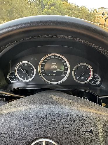 Mercedes-Benz: Mercedes-Benz E 220: 2.2 l | 2009 il Sedan — 13