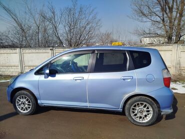 Honda: Honda Fit: 2003 г., 1.3 л, Вариатор, Бензин, Хэтчбэк