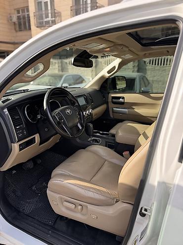 люк е36: Toyota Sequoia: 2017 г., 5.7 л, Автомат, Бензин, Внедорожник — 2