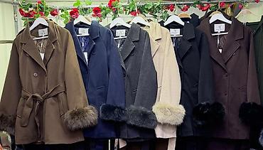 пальтолор: Женское укороченное пальто со съемным мехом - Силуэт: свободный, с — 9