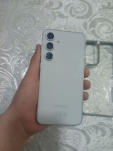 Samsung: Samsung Galaxy S24 FE, 256 GB, rəng - Ağ — 2