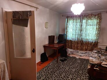 квартира иссык куль: 1 комната, 29 м², Хрущевка, 1 этаж, Старый ремонт