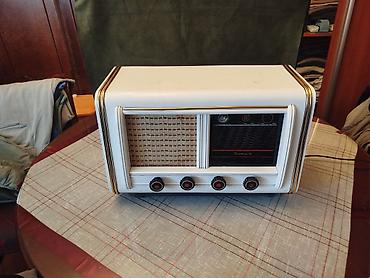 Stari uređaji: Stari,retro radio (preradjeni) lampas.Iskorisceno kuciste Drugi i — 15