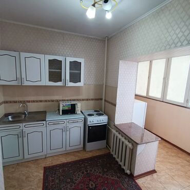 Продажа квартир: Продаю 2-х комнатную квартиру Советская - Киевская район ГУМА
