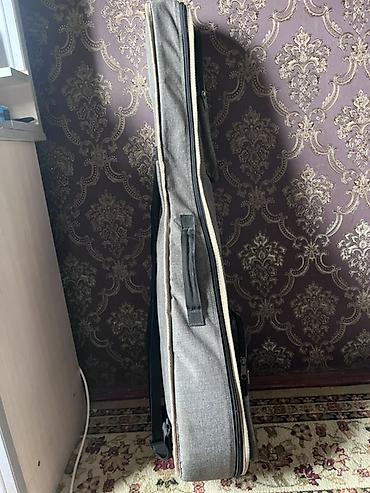 Гитары: Акустическая гитара Yamaha FS (модель на наклейке: FSX/FS-тип, на фото — 9