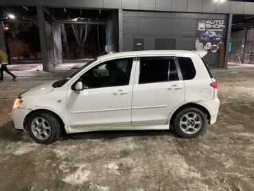 Mazda: Mazda Demio: 2003 г., 1.3 л, Автомат, Бензин