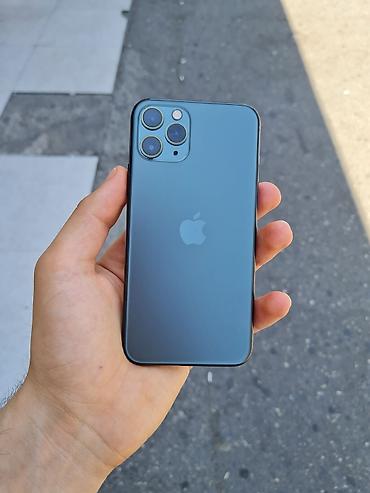 green hıll: IPhone 11 Pro, Matte Midnight Green — 2