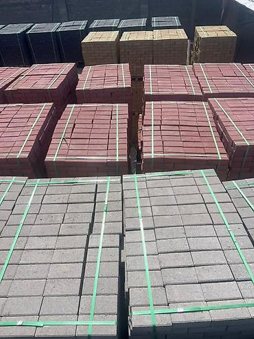 Дорожные бордюры: Дорожный бортовой камень (бордюр) из вибропрессованного бетона — 5