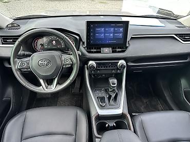 2022: Toyota RAV4: 2022 г., Кроссовер — 5