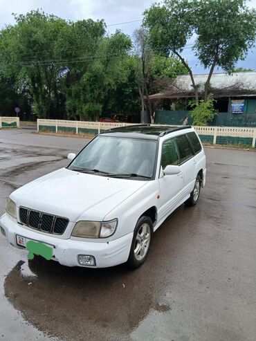 Subaru: Subaru Forester: 2001 г., 2 л, Автомат, Бензин, Универсал
