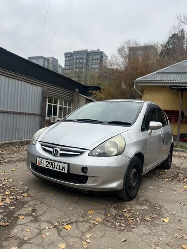 продажа авто пикап: Honda Fit: 2007 г., 1.3 л, Вариатор, Бензин, Универсал