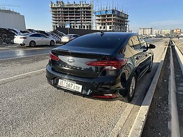 Hyundai: Hyundai Elantra: 2019 г., 2 л, Автомат, Бензин, Седан — 7