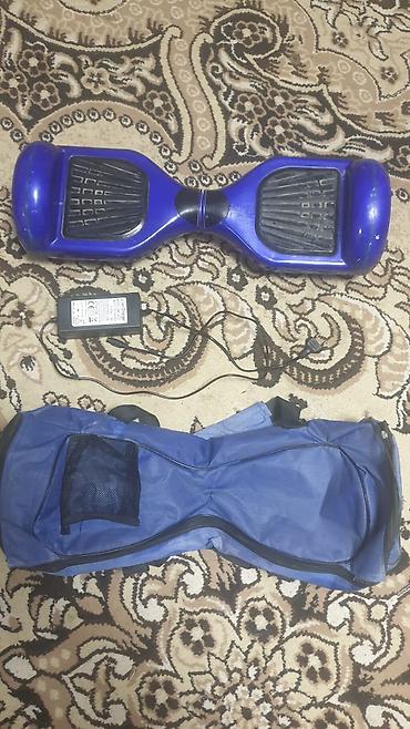 Elektrik nəqliyyatı: Öz-özünə tarazlanan skuter (hoverboard) – mavi rəng Xüsusiyyətlər: - — 1