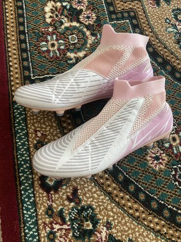 железные шипы на бутсах: Футбольные качественные обуви 🔥 Заказал с Китая Новые 43 размер