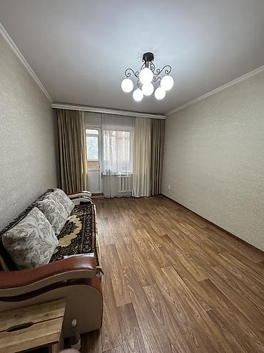 дом в карабалта: 350 м², 6 комнат и более — 2