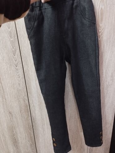 утеплённые джинсы: Джинсы и брюки, цвет - Черный, Б/у