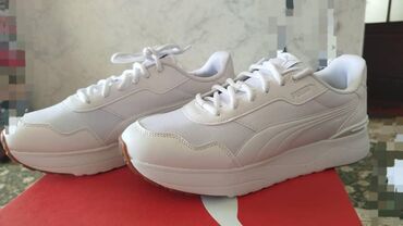 Кроссовки и спортивная обувь: Кроссовки, 39, Puma, Новый, цвет - Белый, Платная доставка