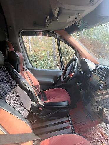 спалка в фуре: Фургон Mercedes-Benz Sprinter, длинная база, высокий потолок. Год 2008 — 4