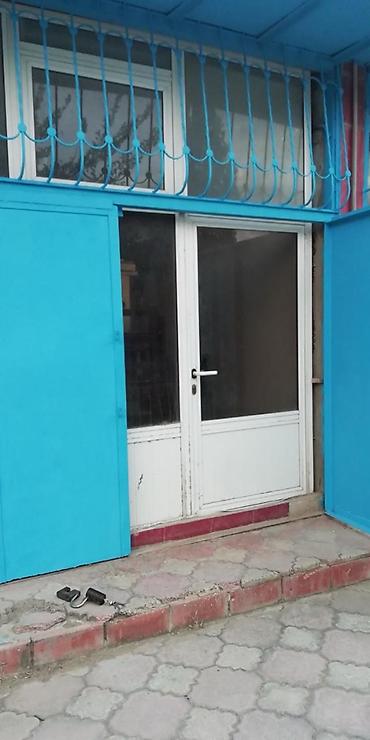 internet klub satilir: 2 bitişik qaraj satılır. 3 faza işıqı var. Qabaq kompyuter salonu — 4