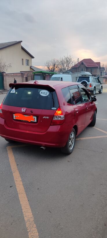 автомобиль хонда фит: Honda Fit: 2002 г., 1.3 л, Вариатор, Бензин, Хетчбек