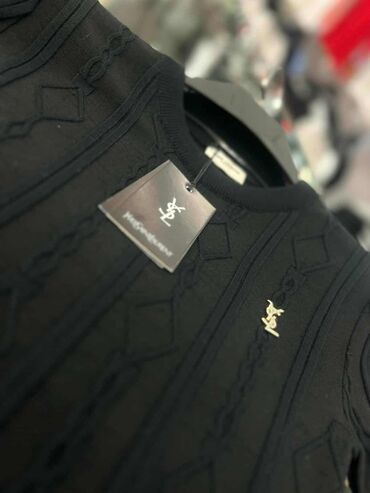 Džemperi: S, m, l, xl, 2xl na lalafo.rs — 20 Džemperi: S, m, l, xl, 2xl — 20