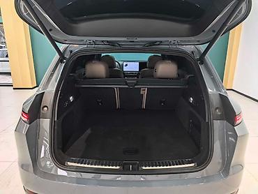 byd e1: Lixiang L7: 2025 г., 1.5 л, Гибрид, Кроссовер — 7