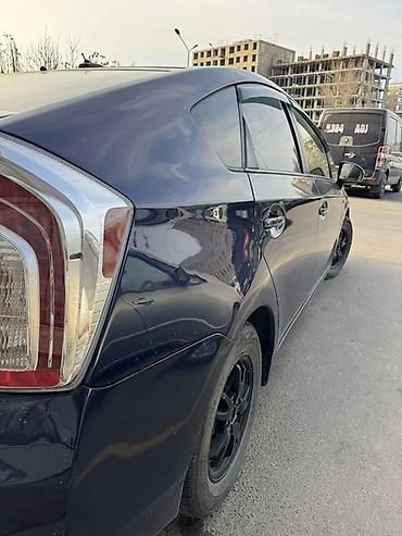 Toyota: Toyota Prius: 2015 г., 1.8 л, Вариатор, Гибрид, Хэтчбэк — 7