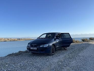 Mitsubishi: Mitsubishi Space Star: 2001 г., 1.6 л, Механика, Бензин, Хэтчбэк — 12