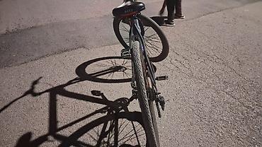 dag velosipedi: Şəhər/trek hibrid tipli Merida velosipedi - Güclü alüminium tipli — 3