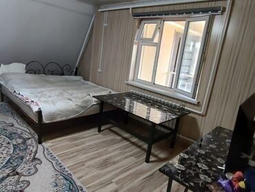 квартира в районе кудайберген: 1 комната, Агентство недвижимости, Без подселения, С мебелью частично