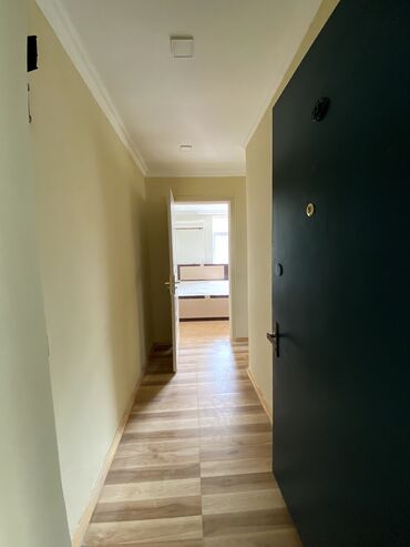 şemkirde kiraye evler: Xırdalan, 1 otaqlı, Köhnə tikili, 30 kv. m lalafo.az -da şemkirde kiraye evler: Xırdalan, 1 otaqlı, Köhnə tikili, 30 kv. m