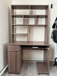 офисные шкафы: Компьютерный стол, С полками