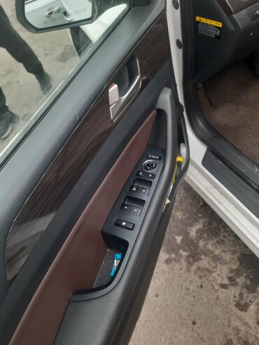 Hyundai: Hyundai Sonata: 2018 г., 1.7 л, Автомат, Дизель, Седан — 6