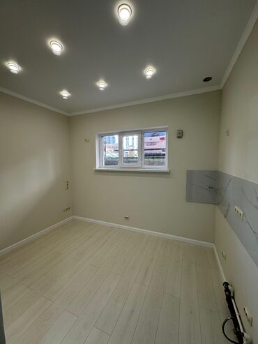 ыссык куль комнаты: 1 комната, 13 м², 106 серия улучшенная, Цокольный этаж этаж, Евроремонт