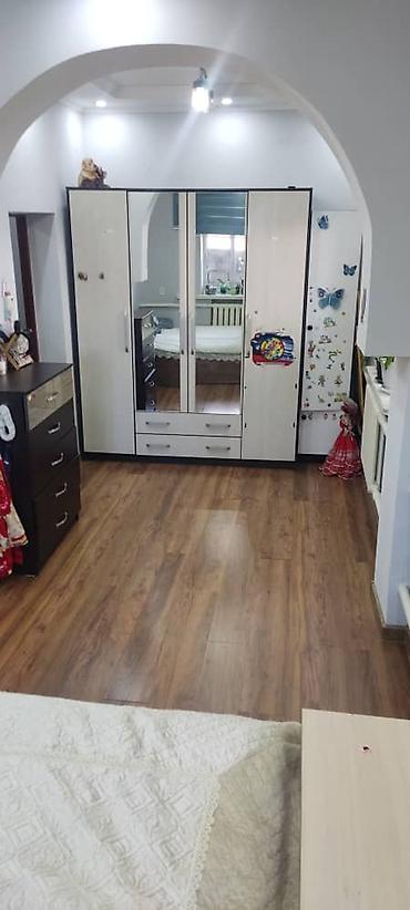 шопоков дом: 4 комнаты, 77 м², 3 соток, Бишкек, Старый толчок рынок / базар Собственник — 6