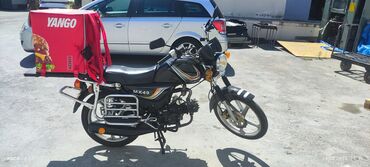 Barter maraqlidir.Qara rəngli, tək oturacaqlı motosiklet. Model